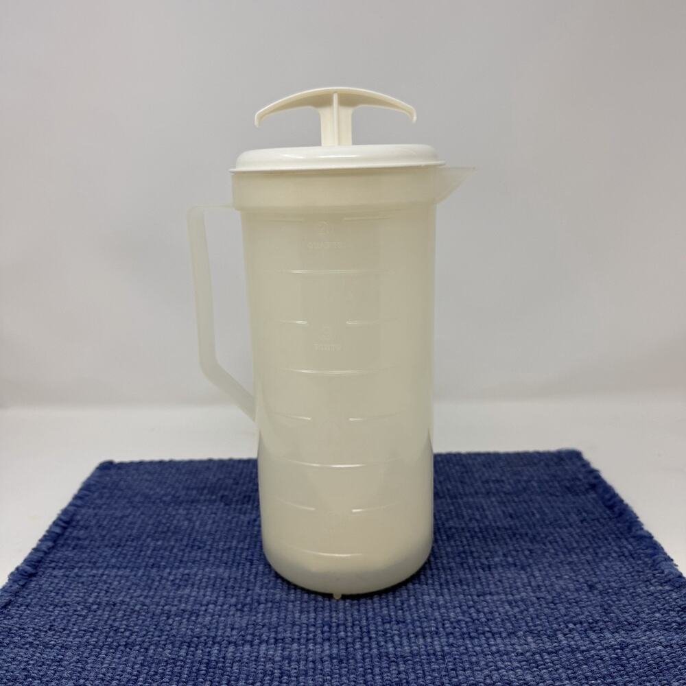 Federal Housewares Clear Plastic Tea Lemonade Juice Pitcher Mixing Plunger 2 qt